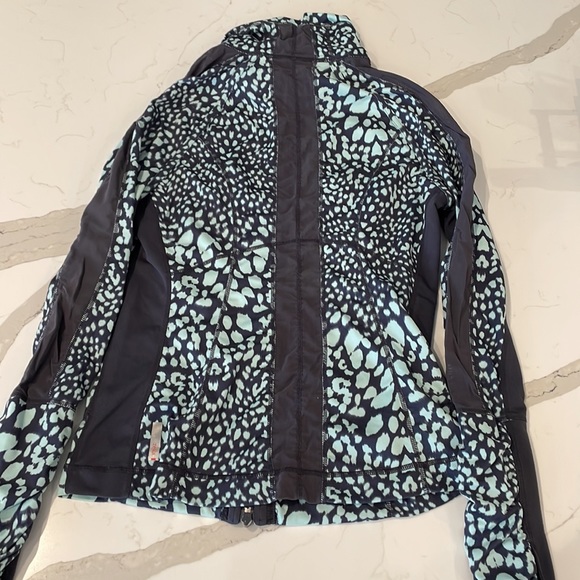 Zella zip up jacket - Picture 5 of 7